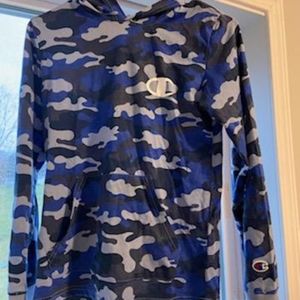 Big kids Champion Medium blue fleece hoodie